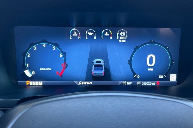 Ford F-150 Vehicle Full-screen Gallery Image 38