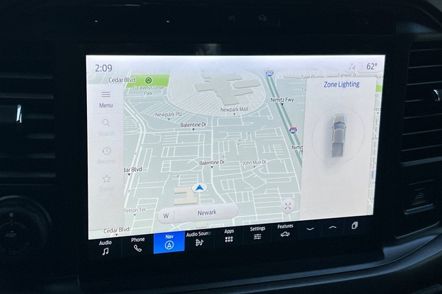 Ford F-150 Vehicle Full-screen Gallery Image 43