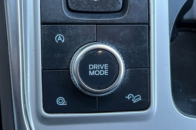 Ford Explorer Vehicle Full-screen Gallery Image 31