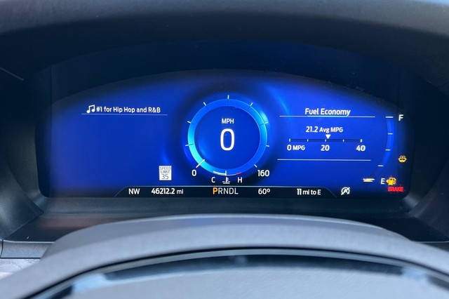 Ford Explorer Vehicle Full-screen Gallery Image 40