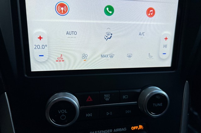 Ford Edge Vehicle Full-screen Gallery Image 26