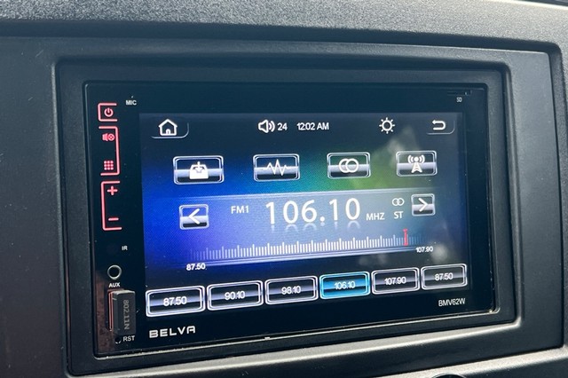 Mercedes-Benz Sprinter 2500 Vehicle Full-screen Gallery Image 24