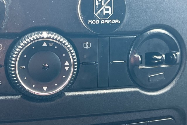 Mercedes-Benz Sprinter 2500 Vehicle Full-screen Gallery Image 28