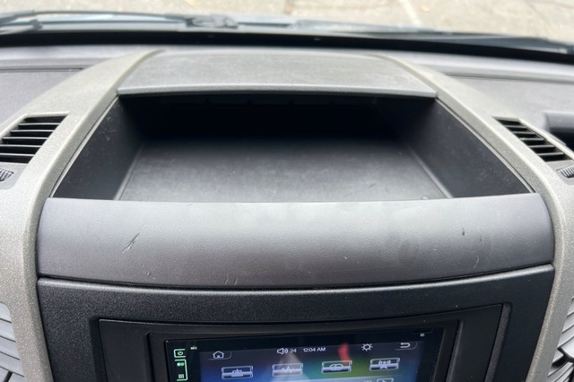 Mercedes-Benz Sprinter 2500 Vehicle Full-screen Gallery Image 48