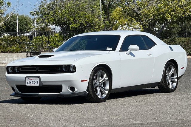 Dodge Challenger Vehicle Full-screen Gallery Image 07