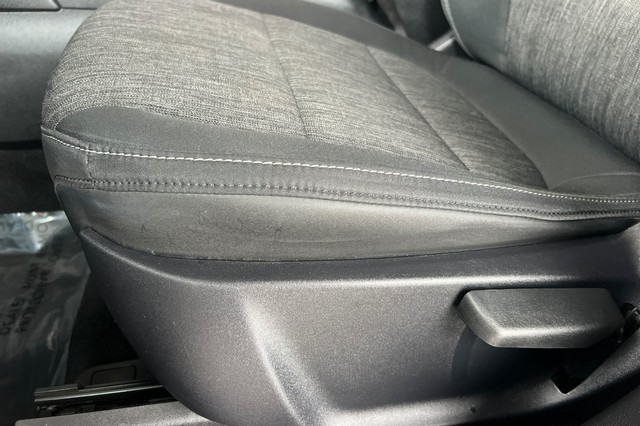 Ford Bronco Sport Vehicle Full-screen Gallery Image 12