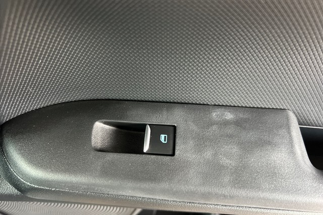 Ford Bronco Sport Vehicle Full-screen Gallery Image 20