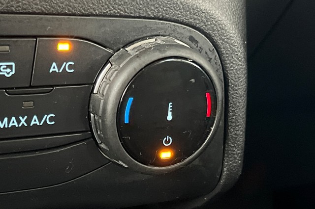 Ford Bronco Sport Vehicle Full-screen Gallery Image 28