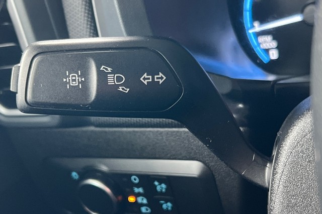 Ford Bronco Sport Vehicle Full-screen Gallery Image 36