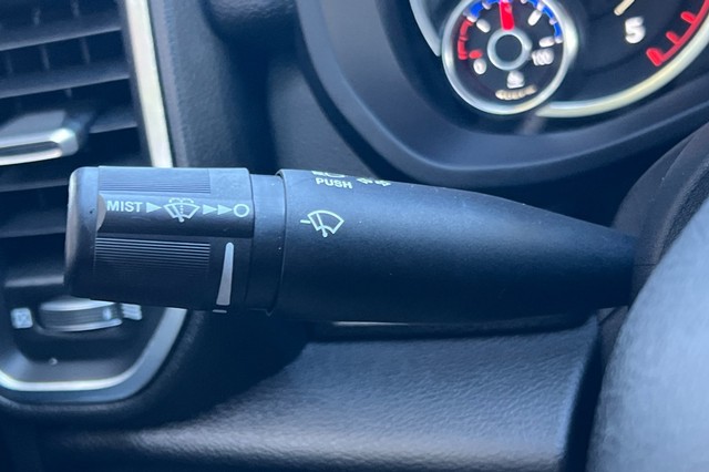 Ram 3500 Vehicle Full-screen Gallery Image 34