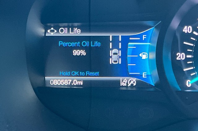 Ford Edge Vehicle Full-screen Gallery Image 39