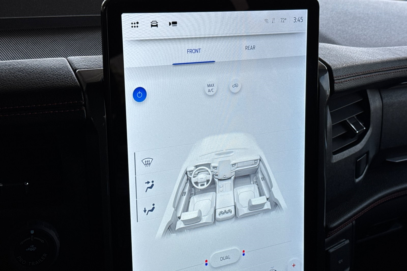 Ford Expedition Vehicle Full-screen Gallery Image 29