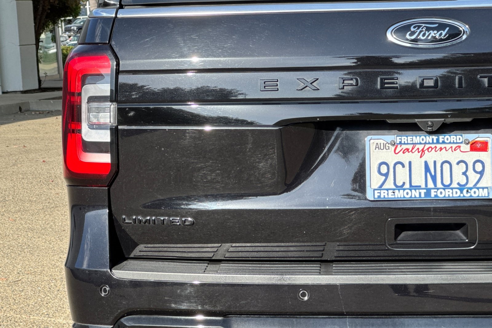 Ford Expedition Vehicle Full-screen Gallery Image 50