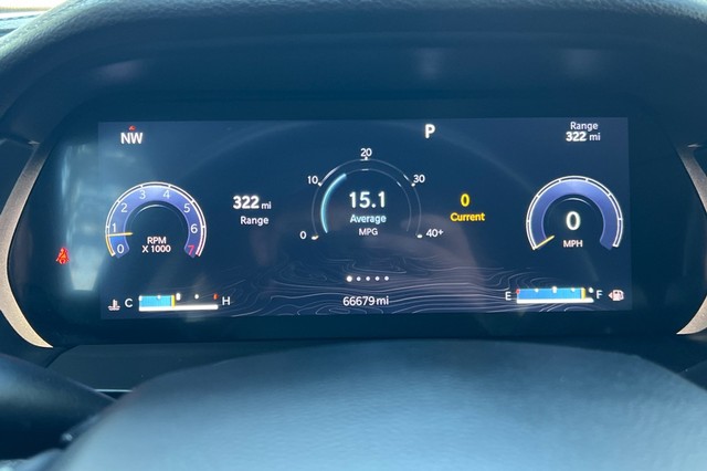 Jeep Grand Cherokee L Vehicle Full-screen Gallery Image 40