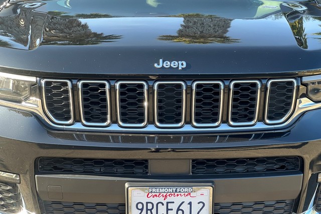 Jeep Grand Cherokee L Vehicle Full-screen Gallery Image 49