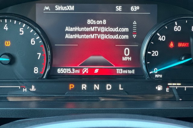 Ford Explorer Vehicle Full-screen Gallery Image 40