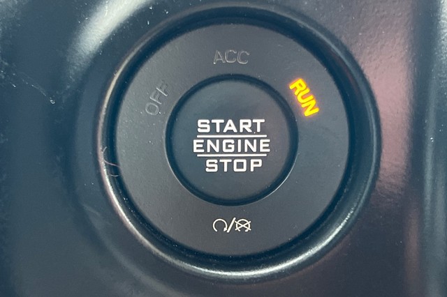 Jeep Wrangler Vehicle Full-screen Gallery Image 32