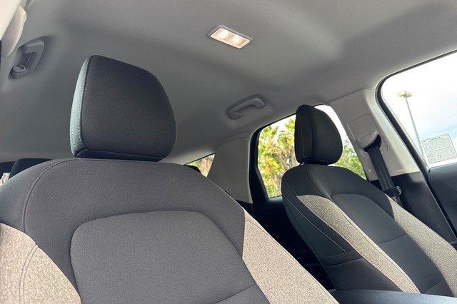 Ford Bronco Sport Vehicle Full-screen Gallery Image 19