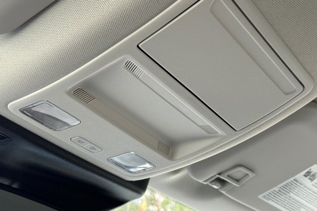 Ford Bronco Sport Vehicle Full-screen Gallery Image 23