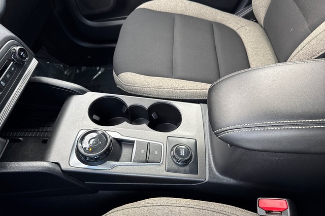 Ford Bronco Sport Vehicle Full-screen Gallery Image 32