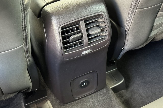 Ford Bronco Sport Vehicle Full-screen Gallery Image 43