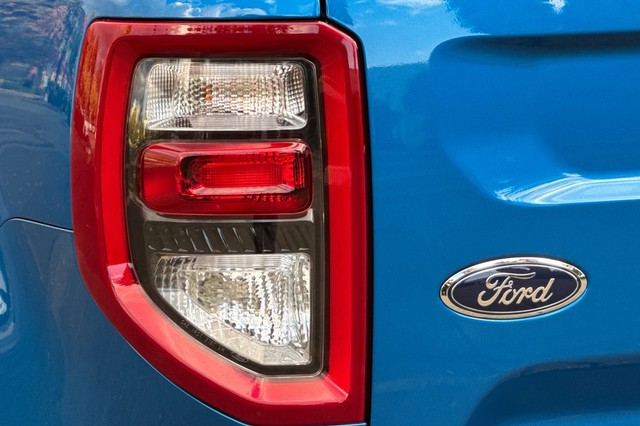 Ford Bronco Sport Vehicle Full-screen Gallery Image 48