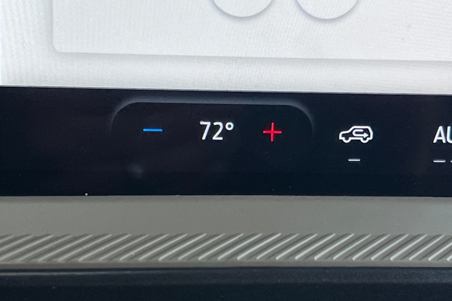 Ford Bronco Sport Vehicle Full-screen Gallery Image 27