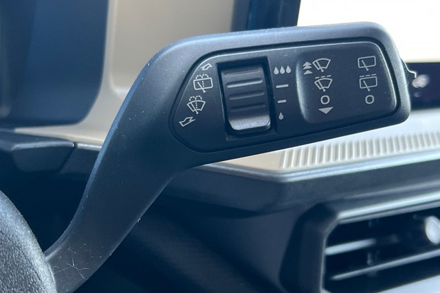 Ford Bronco Sport Vehicle Full-screen Gallery Image 38