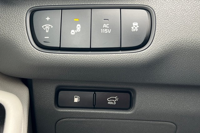 Kia Sorento Vehicle Full-screen Gallery Image 40