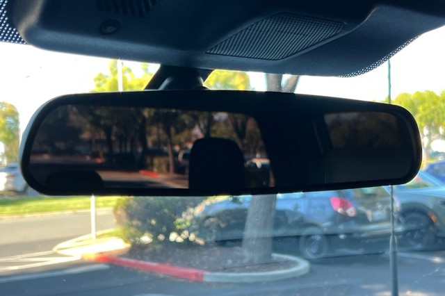 Ford F-150 Vehicle Full-screen Gallery Image 22