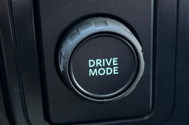 Ford F-150 Vehicle Full-screen Gallery Image 29