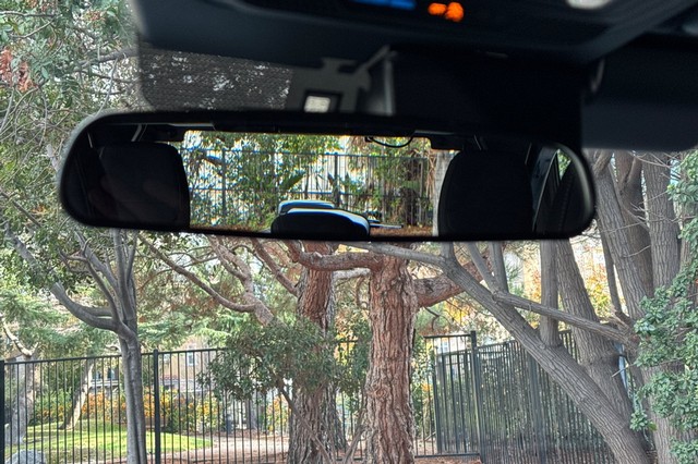 Ford Bronco Vehicle Full-screen Gallery Image 24