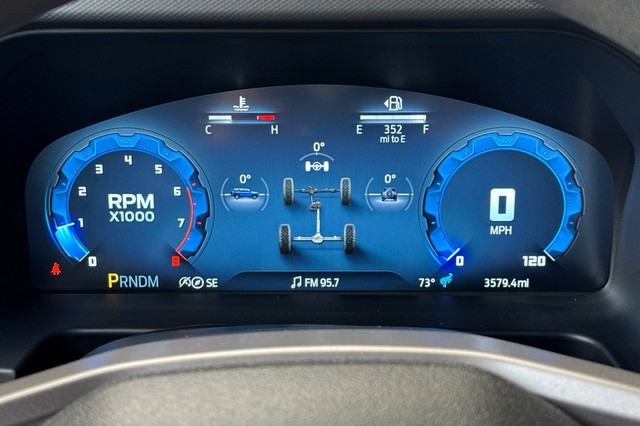 Ford Bronco Vehicle Full-screen Gallery Image 39