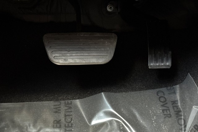 Ford Bronco Vehicle Full-screen Gallery Image 43