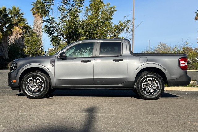 Ford Maverick Vehicle Full-screen Gallery Image 06