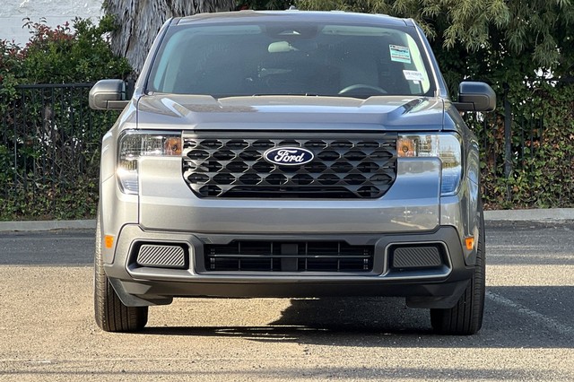 Ford Maverick Vehicle Full-screen Gallery Image 08