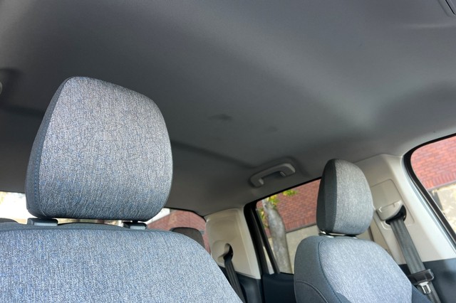 Ford Maverick Vehicle Full-screen Gallery Image 18