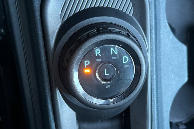 Ford Maverick Vehicle Full-screen Gallery Image 30