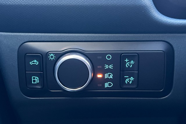 Ford Maverick Vehicle Full-screen Gallery Image 39