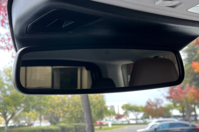 Ford Bronco Sport Vehicle Full-screen Gallery Image 23