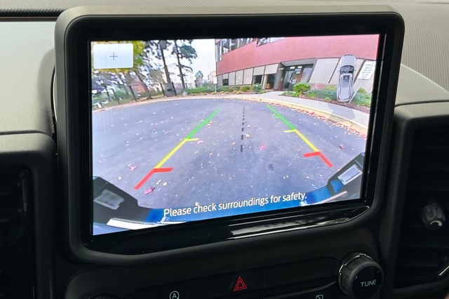 Ford Bronco Sport Vehicle Full-screen Gallery Image 25