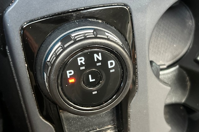 Ford Bronco Sport Vehicle Full-screen Gallery Image 32