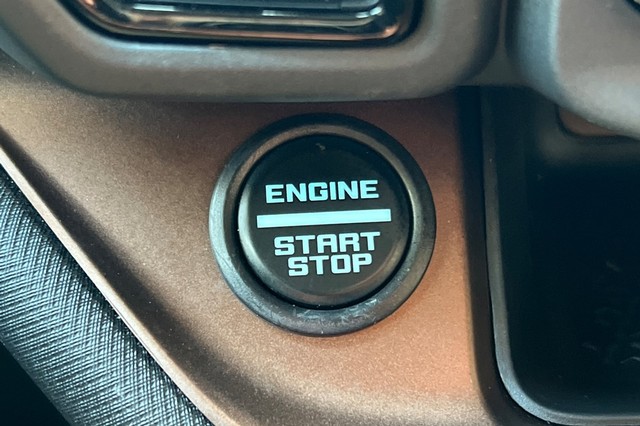 Ford Bronco Sport Vehicle Full-screen Gallery Image 33