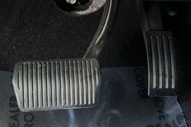 Ford Escape Vehicle Full-screen Gallery Image 42