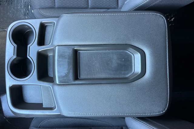 Chevrolet Silverado 1500 Vehicle Full-screen Gallery Image 29