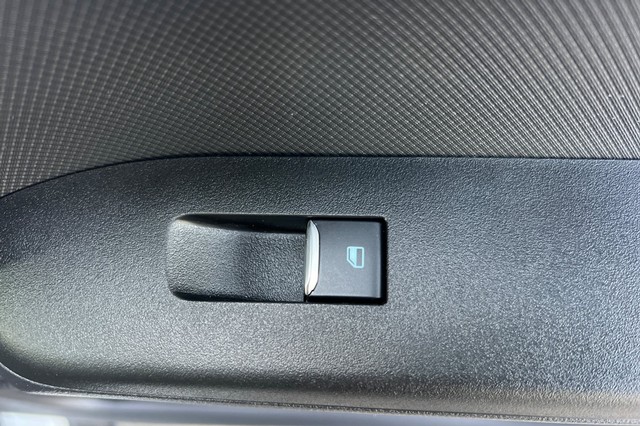 Ford Bronco Sport Vehicle Full-screen Gallery Image 20