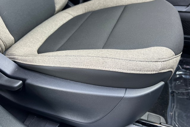 Ford Bronco Sport Vehicle Full-screen Gallery Image 22