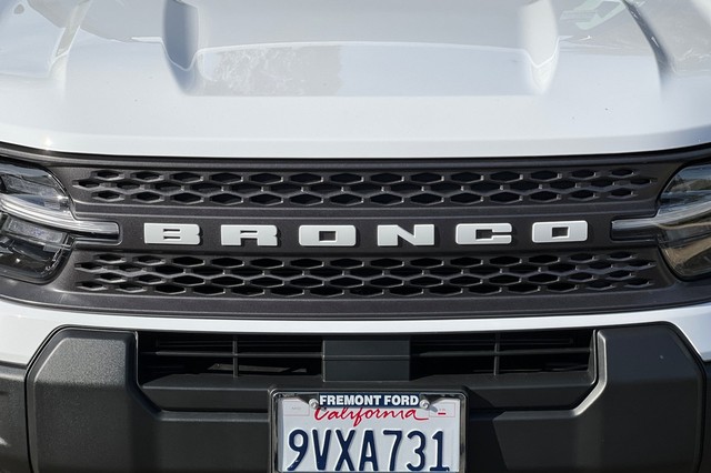 Ford Bronco Sport Vehicle Full-screen Gallery Image 46
