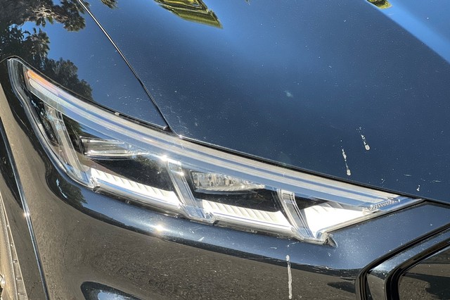 Ford Mustang Mach-E Vehicle Full-screen Gallery Image 46