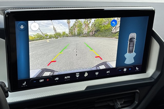 Ford Bronco Sport Vehicle Full-screen Gallery Image 26